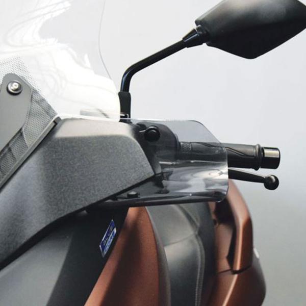 Coppia di paramani Isotta fume scuro Yamaha Xmax 125 2017-2020